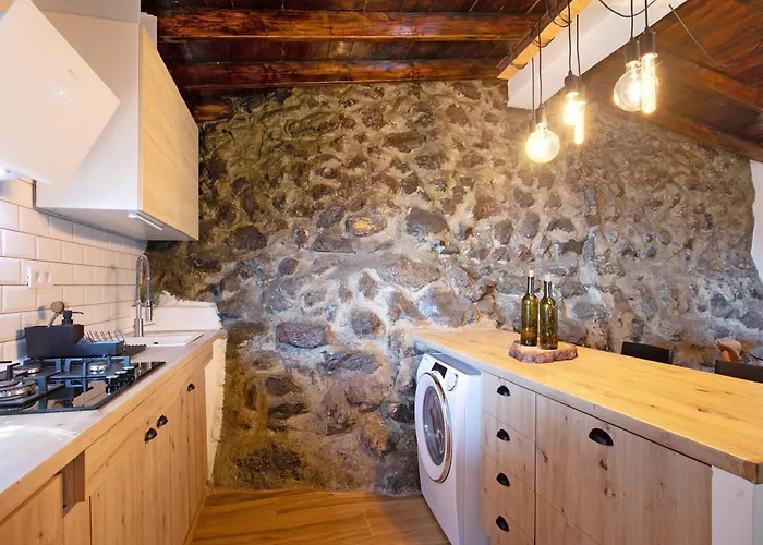 シャレー Laurelin カンデラリア