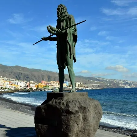 Laurelin Chalet Candelaria